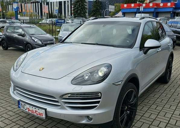 Porsche Cayenne cena 106900 przebieg: 124000, rok produkcji 2012 z Olsztyn małe 667